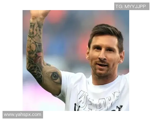 足球巨星腿上纹身背后的故事展现激情与信仰的独特魅力